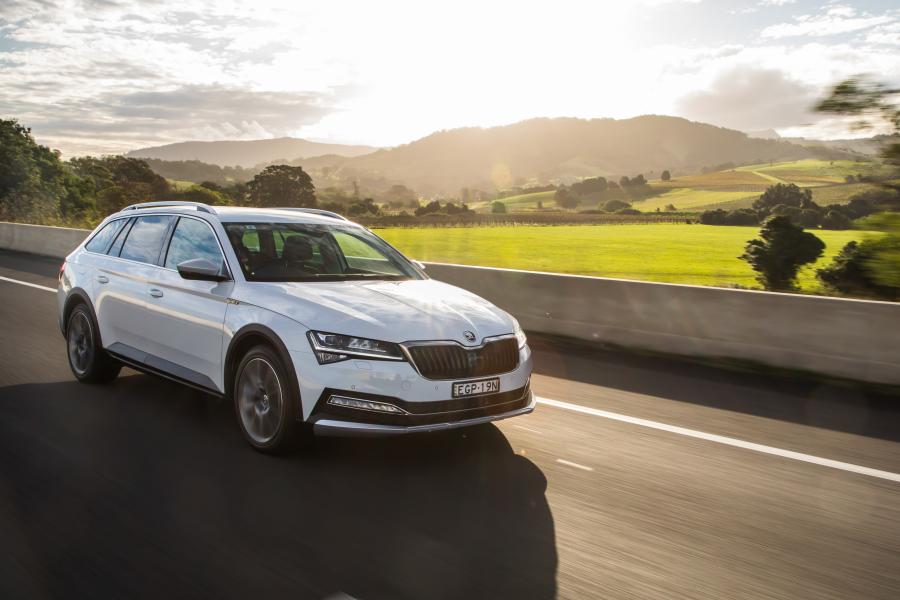  Skoda Superb Scout (3V) 2020 года  (AU) (фото 12 из 35)